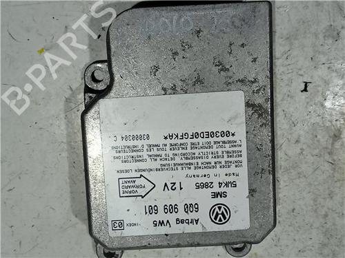Kollisjonspute styreenhet VW POLO III (6N1) 50 1.0 (50 hp) 23930530