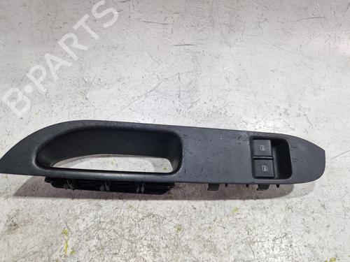 Used Left front window switch Left front window switch SEAT IBIZA III (6L1) 1.9 TDI (100 hp) 34114367 34114367