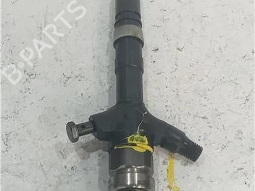 Injector TOYOTA AVENSIS Saloon (_T25_) 2.0 D-4D (CDT250_, CDT250R) | BP23911216M100