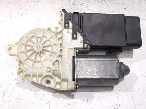 Used Left front window motor SEAT LEON (1M1) 1.9 TDI (110 hp) 30963535