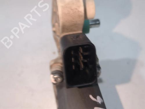 Left front window motor MERCEDES-BENZ C-CLASS (W203) C 220 CDI (203.006, 203.008) | BP23927709E21 