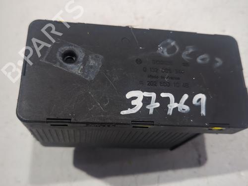 Used Central lock pump MERCEDES-BENZ 124 Saloon (W124) 200 (105 hp) 23926646