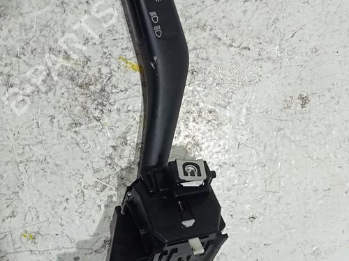 Forlygtekontakt VW CADDY III Box Body/MPV (2KA, 2KH, 2CA, 2CH) 1.9 TDI (105 hp) 26953209