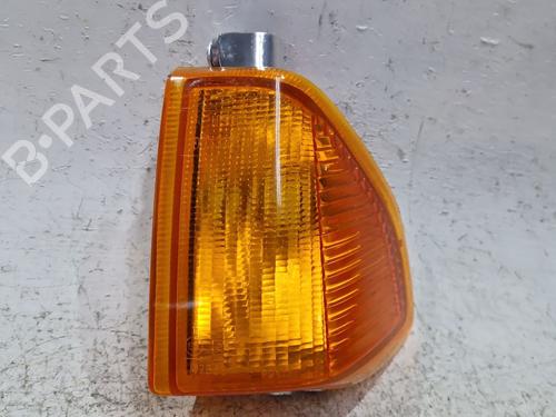 Używane Kierunkowskaz przedni lewy FORD ORION III (GAL) 1.6 (90 hp) 30832030