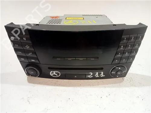 Used Radio MERCEDES-BENZ E-CLASS (W210) E 220 CDI (210.006) (136 hp) 23931499