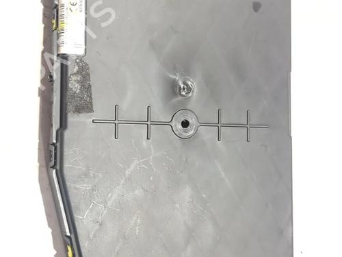 Boîte à Fusibles RENAULT MEGANE II (BM0/1_, CM0/1_) [2001-2012]  26001142