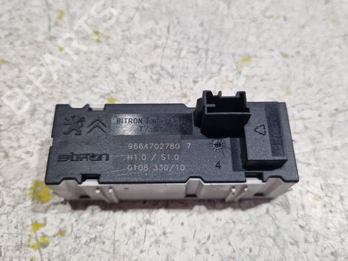 Used Electronic module Electronic module PEUGEOT 3008 I MPV (0U_) 1.6 THP (156 hp) 34123585 34123585