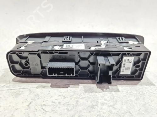 Venstre Foran elrute bryter RENAULT MEGANE IV Hatchback (B9A/M/N_) 1.6 TCe 205 (B9MV) | BP29697979I27 
