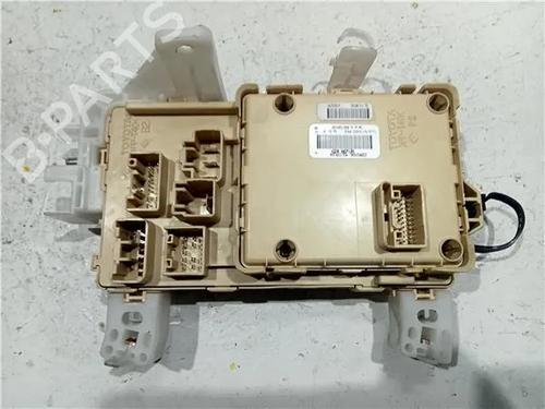 Fuse box TOYOTA COROLLA (_E12_) 1.6 VVT-i (ZZE121_, ZZE121R) | BP23917246E1 - Image 2