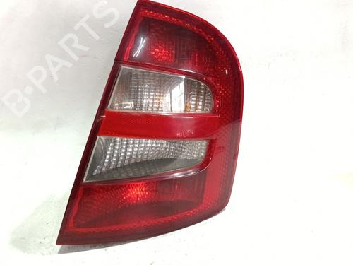 right-taillight-skoda-fabia-i-6y2-1999-2000-2001-2002-2003-2004-2005-2006-2007-2008-40292428 main image