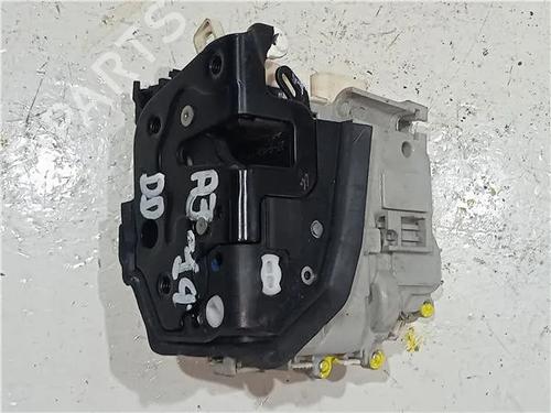 Fechadura frente direita AUDI A3 Sportback (8VA, 8VF) 1.6 TDI quattro (110 hp) 23923313