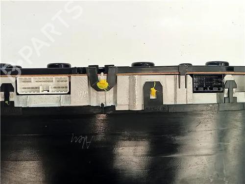 Instrument cluster FIAT BRAVO I (182_) 2.0 HGT 20V (182.AD) | BP23911302C47 