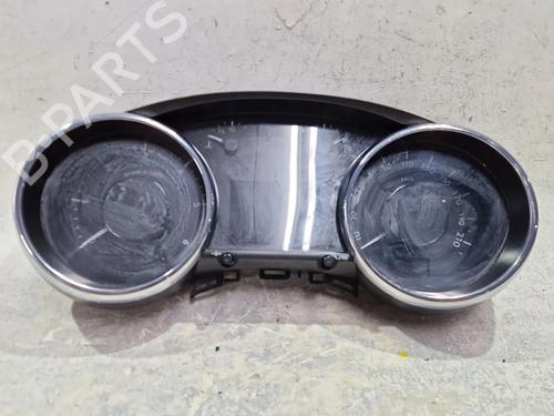 Used Instrument cluster PEUGEOT 5008 (0U_, 0E_) 2.0 HDi 150 / BlueHDi 150 (150 hp) 29698326