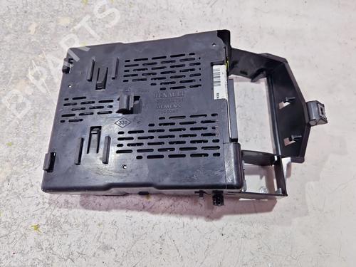 Zekeringkast RENAULT MEGANE Scenic (JA0/1_) 1.6 16V (JA0B, JA04, JA11, JA00) | BP29388298E1 
