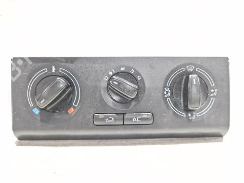 Used Climate control SKODA FABIA II (542) 1.6 TDI (90 hp) 30456745