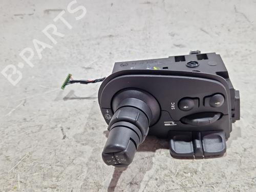 Switch RENAULT MEGANE IV Saloon 1.5 dCi 110 | BP29877462I30