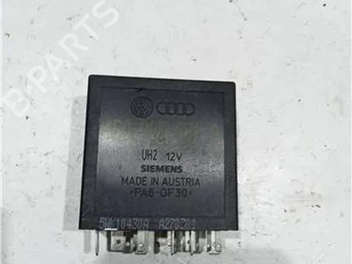 Sikringsdåse AUDI A4 B5 Avant (8D5) 1.9 TDI (110 hp) 23920971