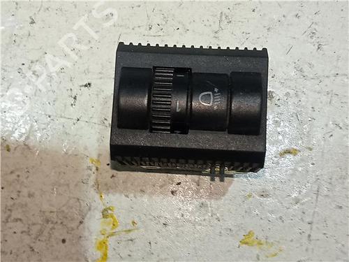 Used Headlight switch VW POLO (9N_, 9A_) 1.9 TDI (101 hp) 23923876