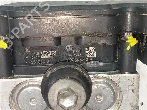 ABS pump TOYOTA AURIS (_E18_) 1.4 D-4D (NDE180_, NDE180R) | BP23912543M43