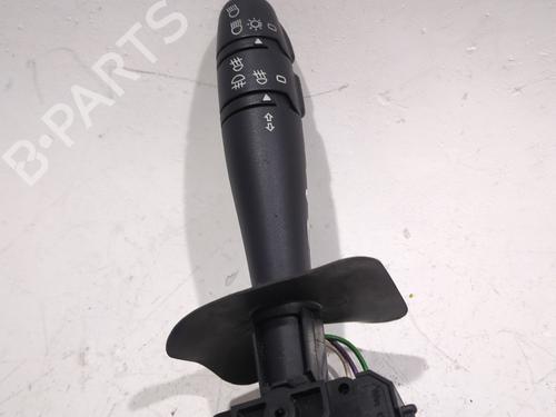 Used Headlight switch RENAULT CLIO II (BB_, CB_) 1.5 dCi (B/CB03) (80 hp) 23927414