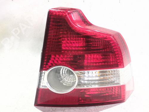 right-taillight-volvo-s40-ii-544-2003-2004-2005-2006-2007-2008-2009-2010-2011-2012-31801393 main image