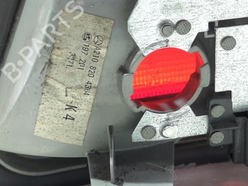 Left taillight MERCEDES-BENZ E-CLASS (W210) E 300 Turbo-D (210.025) | BP26613071C34 