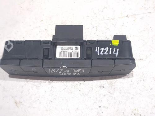 Used Switch SEAT IBIZA IV (6J5, 6P1) 1.6 TDI (90 hp) 24977288