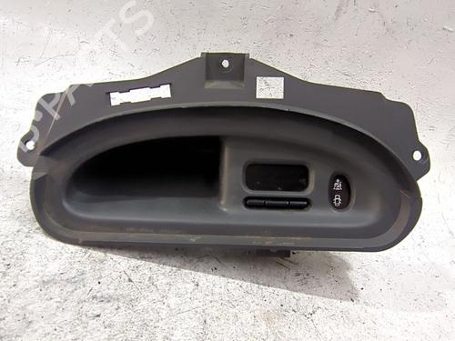 display-monitor-renault-megane-scenic-ja01_-1996-1997-1998-1999-2000-2001-33932951 main image