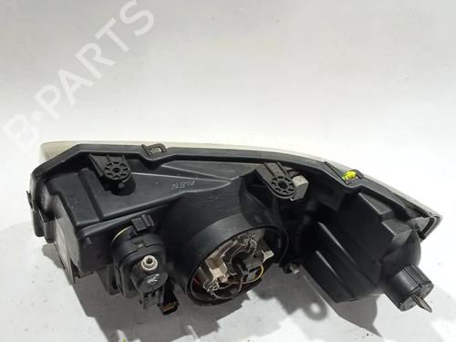 Right headlight LAND ROVER FREELANDER I (L314) 2.0 Td4 4x4 | BP29221476C29 