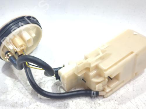 Bränslepump Bränslepump NISSAN MICRA II (K11) 1.3 i 16V (HK11) (75 hp) 39649875 39649875