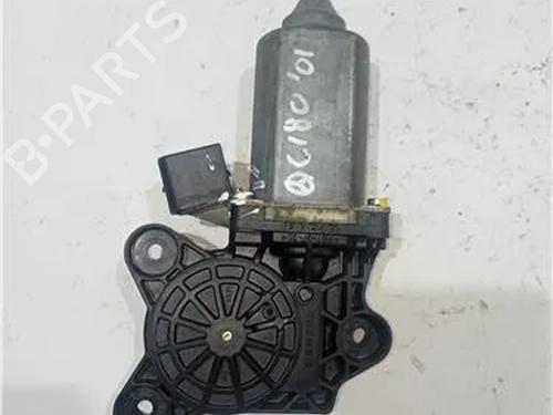 Portierruitmotor linksvoor MERCEDES-BENZ C-CLASS (W203) C 180 (203.035) (129 hp) 23919153