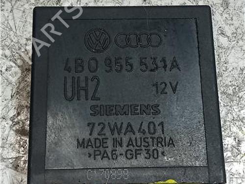 Used Fuse box AUDI A4 B5 Avant (8D5) 1.9 TDI (110 hp) 23915876