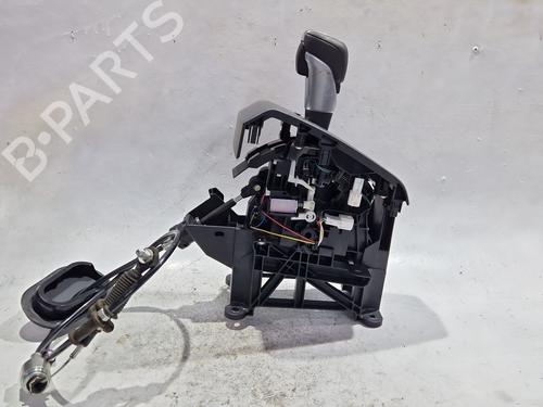 Used Gear lever NISSAN MICRA V (K14) 1.0 IG-T (92 hp) 30938661