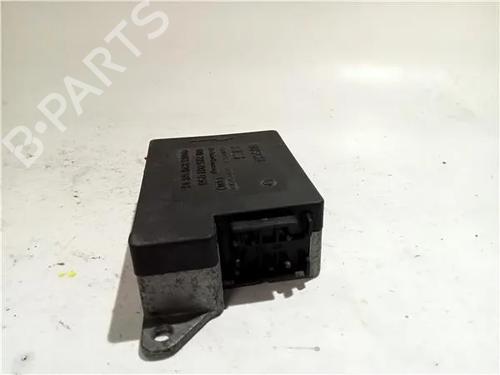 Control unit MERCEDES-BENZ E-CLASS (W210) E 220 D (210.004) | BP23915927M11 