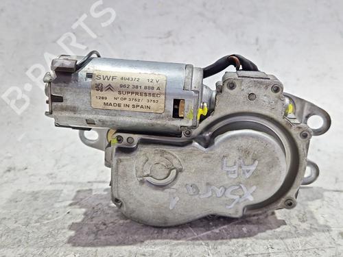 Used Rear wiper motor CITROËN XSARA (N1) 1.9 TD (90 hp) 30656477