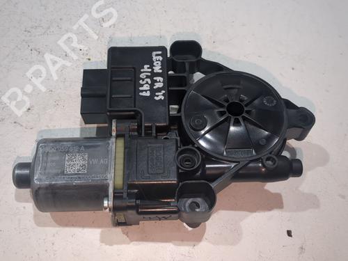 Used Right rear window motor SEAT LEON ST (5F8) 2.0 TDI (150 hp) 23903021