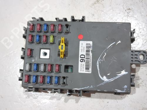 Used Fuse box CHEVROLET AVEO Hatchback (T300) 1.2 (86 hp) 26672472