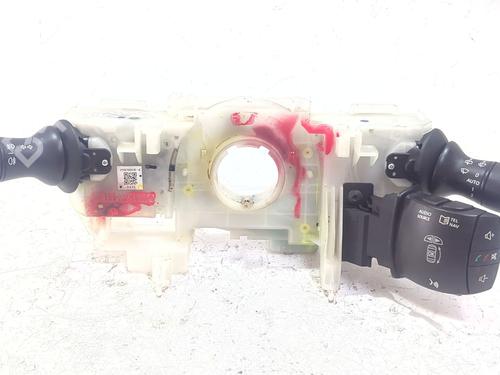 Used Switch Switch RENAULT LAGUNA III (BT0/1) 2.0 dCi (BT01, BT08, BT09, BT0E, BT0K, BT12, BT1C, BT1D,... (150 hp) 40228660 40228660