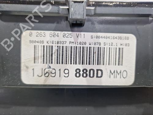 Cockpit VW GOLF IV (1J1) 1.9 TDI | BP30831134C47