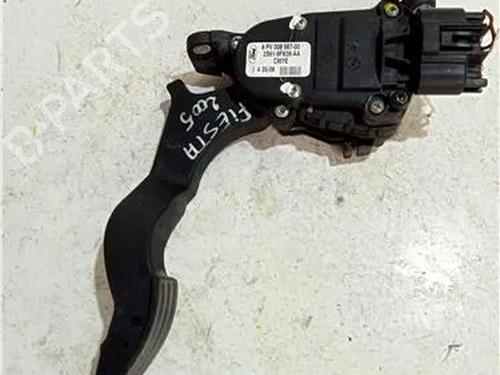 Używane Pedał FORD FIESTA IV (JA_, JB_) 1.0 i (65 hp) 23929843