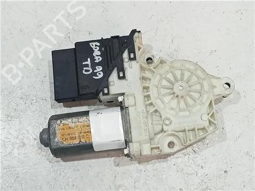 Used Right rear window motor VW BORA I (1J2) 1.9 SDI (68 hp) 23912084