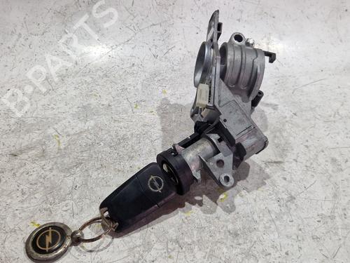 Used Ignition barrel Ignition barrel OPEL ZAFIRA / ZAFIRA FAMILY B (A05) 1.9 CDTI (M75) (120 hp) 33319996 33319996