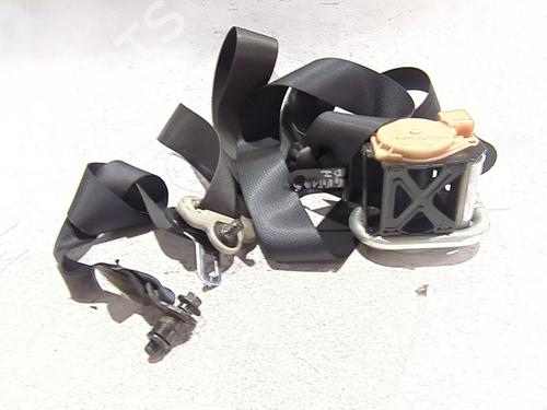 Używane Pas bezpieczeństwa przedni lewy SUZUKI GRAND VITARA II (JT, TE, TD) 1.9 DDiS All-wheel Drive (JT419, TD44, JB419WD, JB419XD,... (129 hp) 31370739