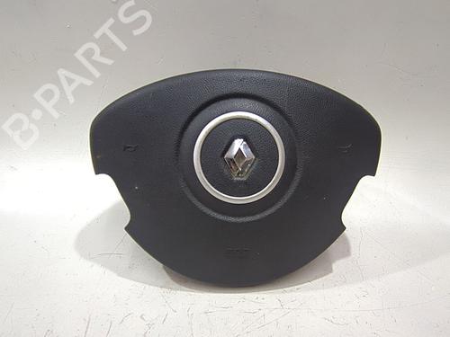 Used Driver airbag RENAULT CLIO III Grandtour (KR0/1_) 1.2 16V (KR0P) (101 hp) 26921879