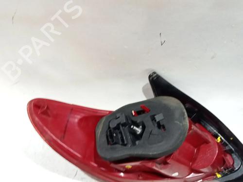 Højre baglygte PEUGEOT 206 Hatchback (2A/C) 1.4 HDi eco 70 | BP27310685C35 
