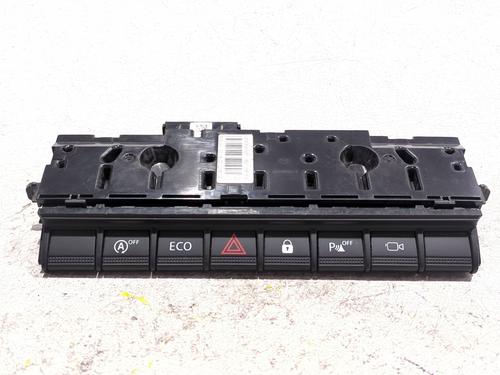 Used Switch DACIA DUSTER (HM_) 1.5 dCi 90 (HMAA) (90 hp) 31081740