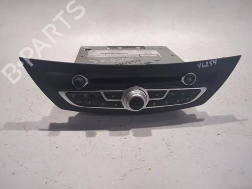 Used Radio RENAULT LAGUNA III Grandtour (KT0/1) 2.0 dCi (KT07, KT0J, KT14, KT1A, KT1S) (131 hp) 23926485