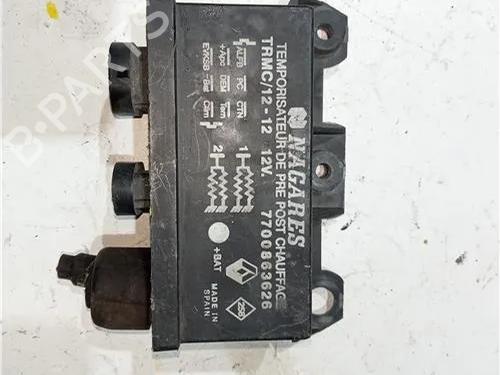 Used Electronic module RENAULT LAGUNA I (B56_, 556_) 2.2 D (B56F/2) (83 hp) 23908723