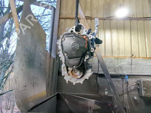 Gearbox VW GOLF VI (5K1) 1.6 TDI | BP32522243M3 