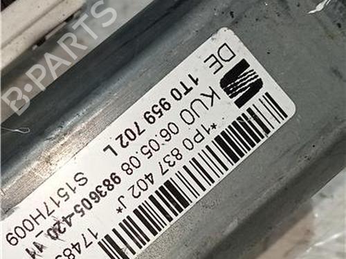 Right front window motor SEAT LEON (1M1) 1.9 TDI | BP23913131E20 